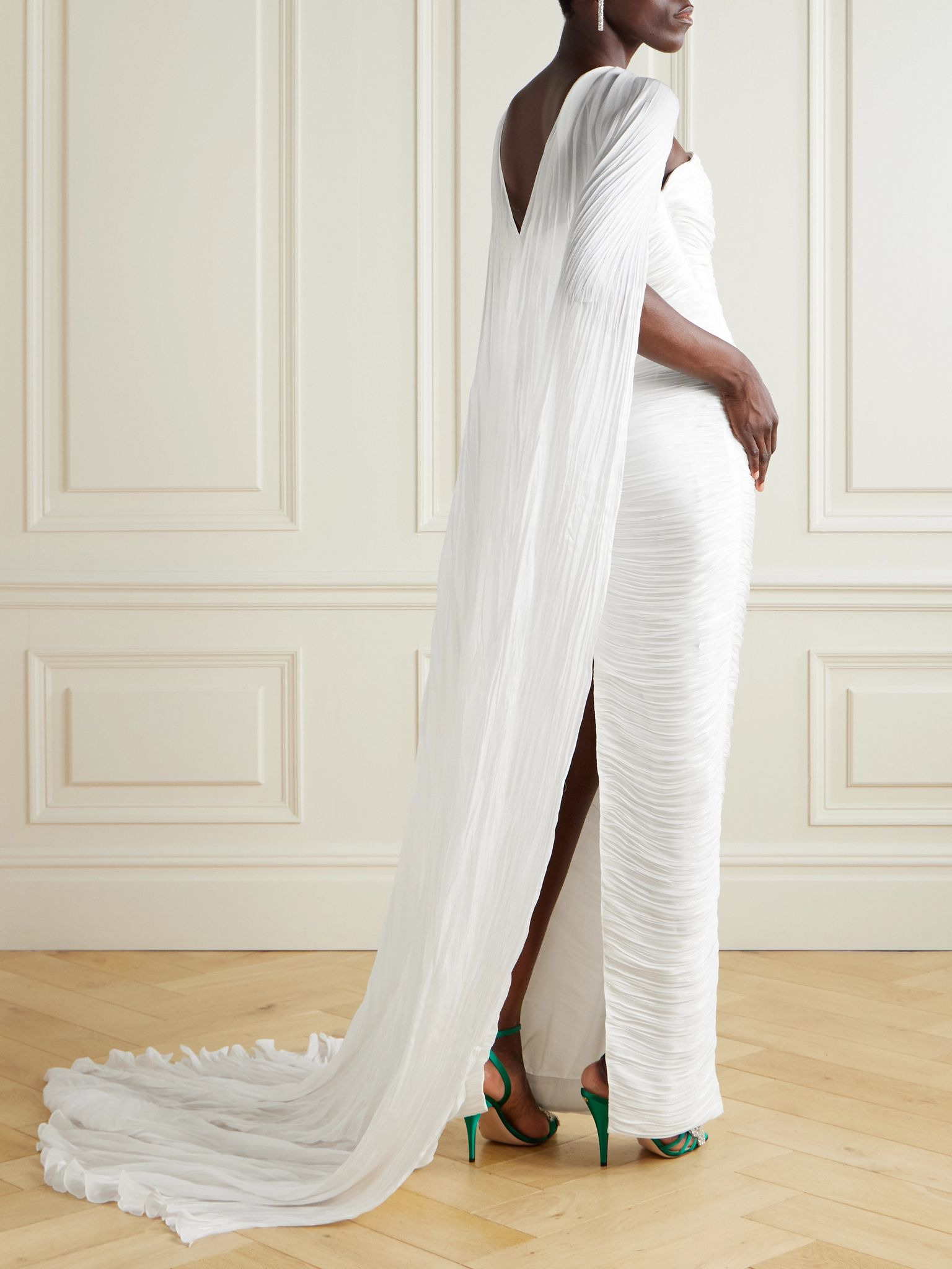 Cape-effect metallic plissé-taffeta gown White - 3