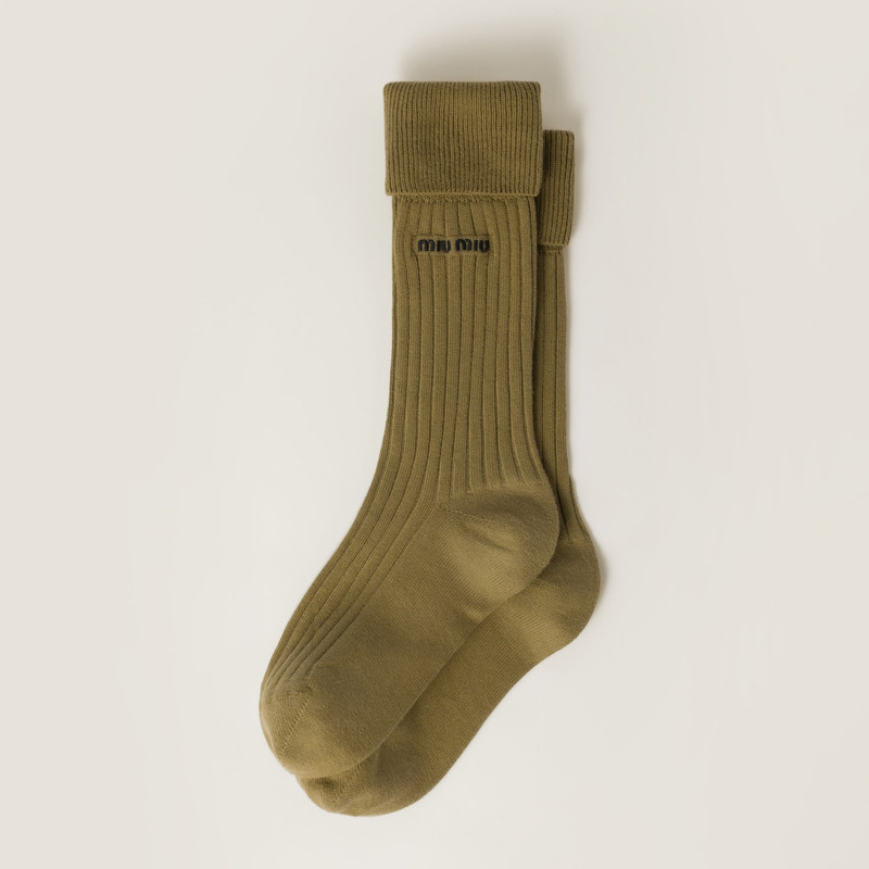 Ribbed knit socks 1