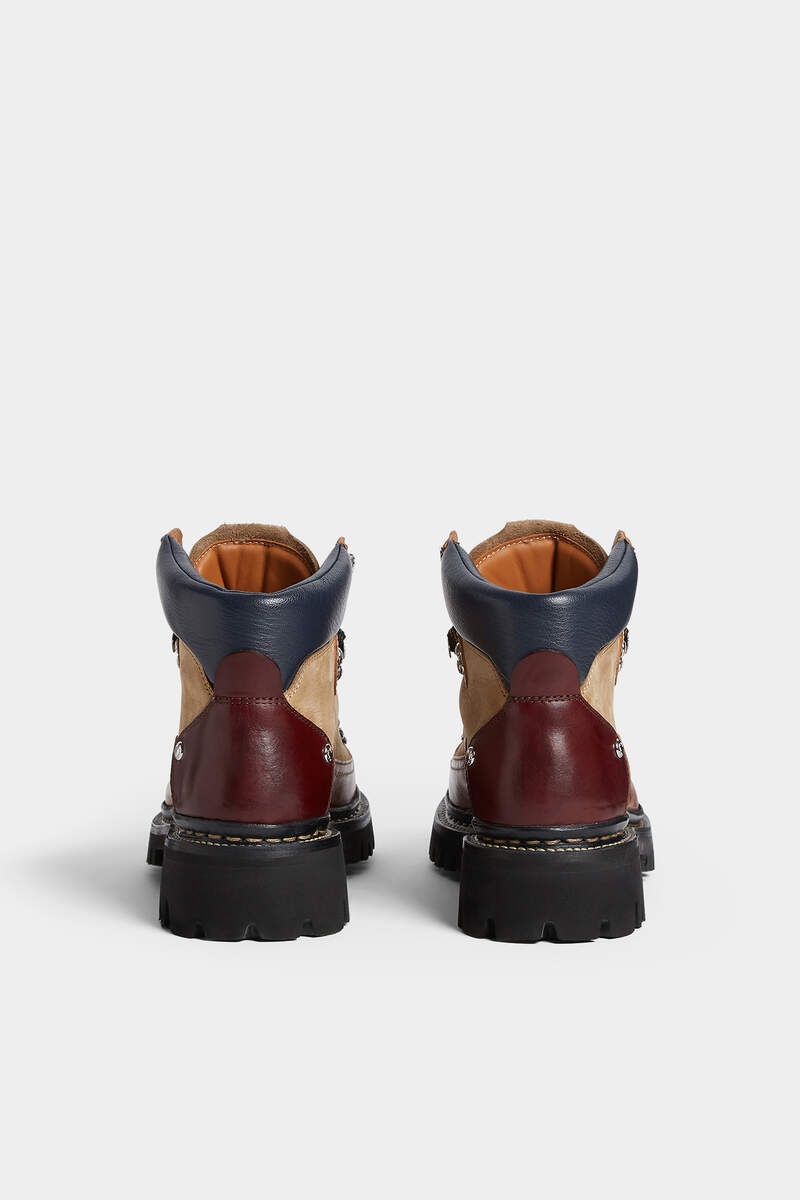 CANADIAN HIKING BOOTS - 3