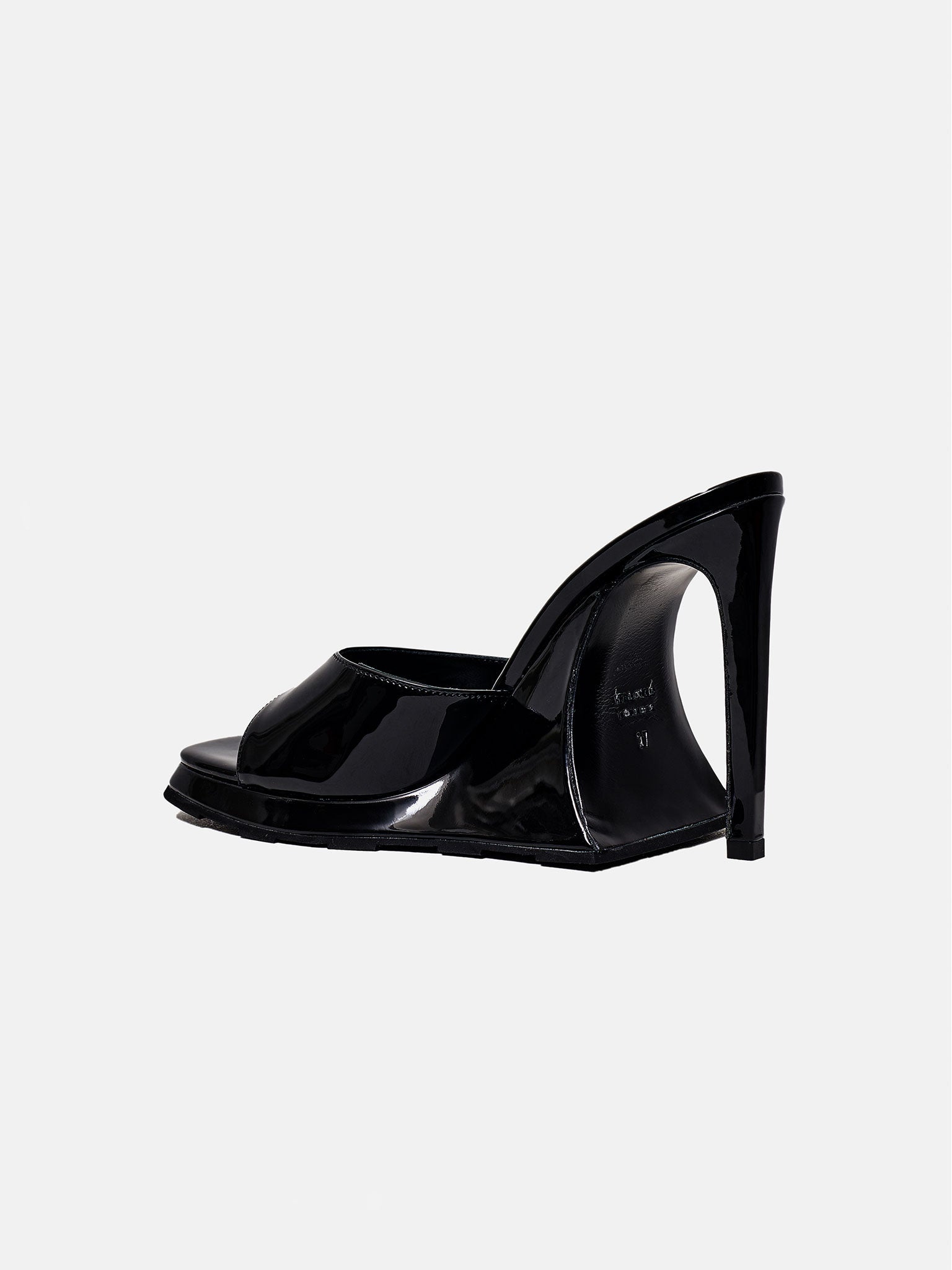 URSULA MULES PATENT LEATHER BLACK - 2