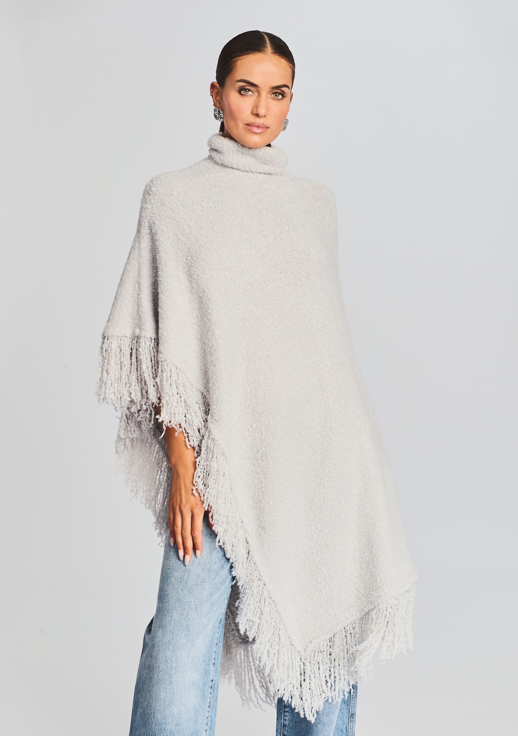 FROST PONCHO - 1