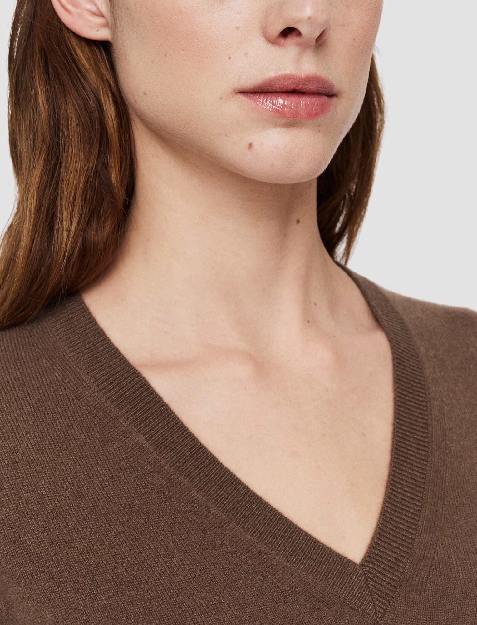 Light Pure Cashmere V Neck Jumper - 5