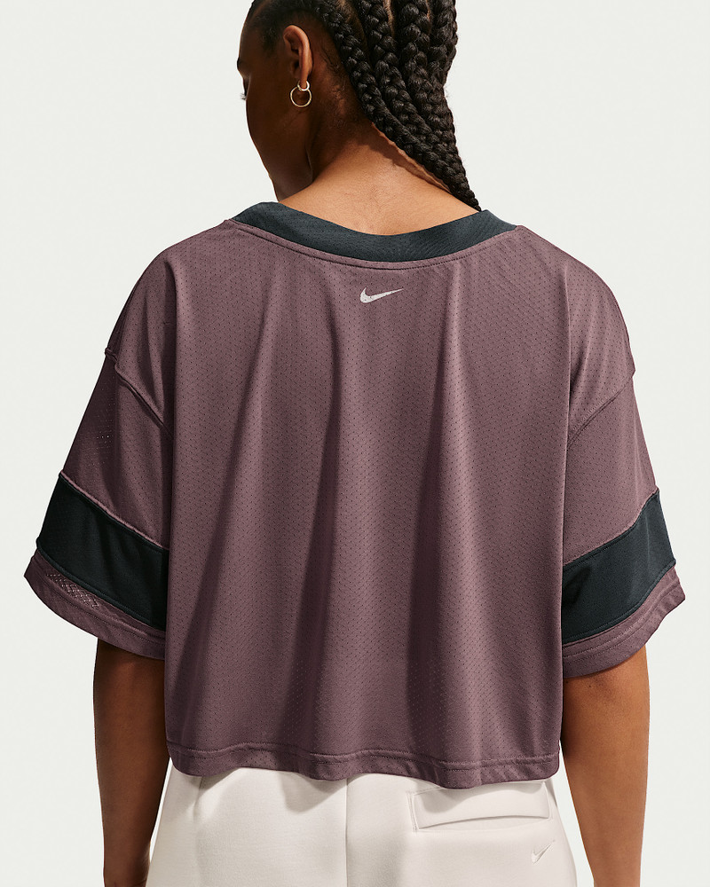 Nike Nike Sportswear Women's Oversized Cropped Jersey outlook
