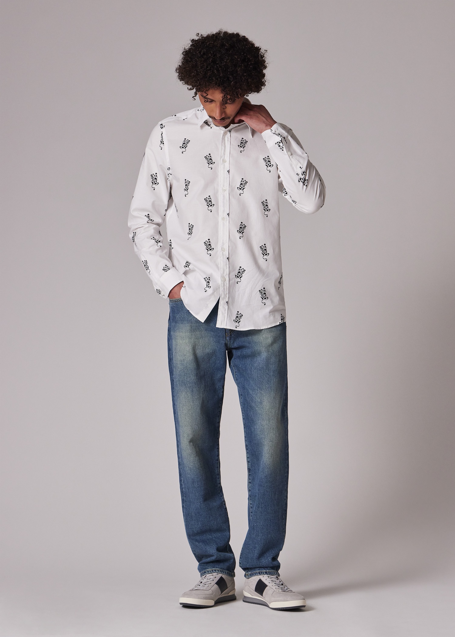 White Regular-Fit Cotton 'Cow' Print Shirt - 4