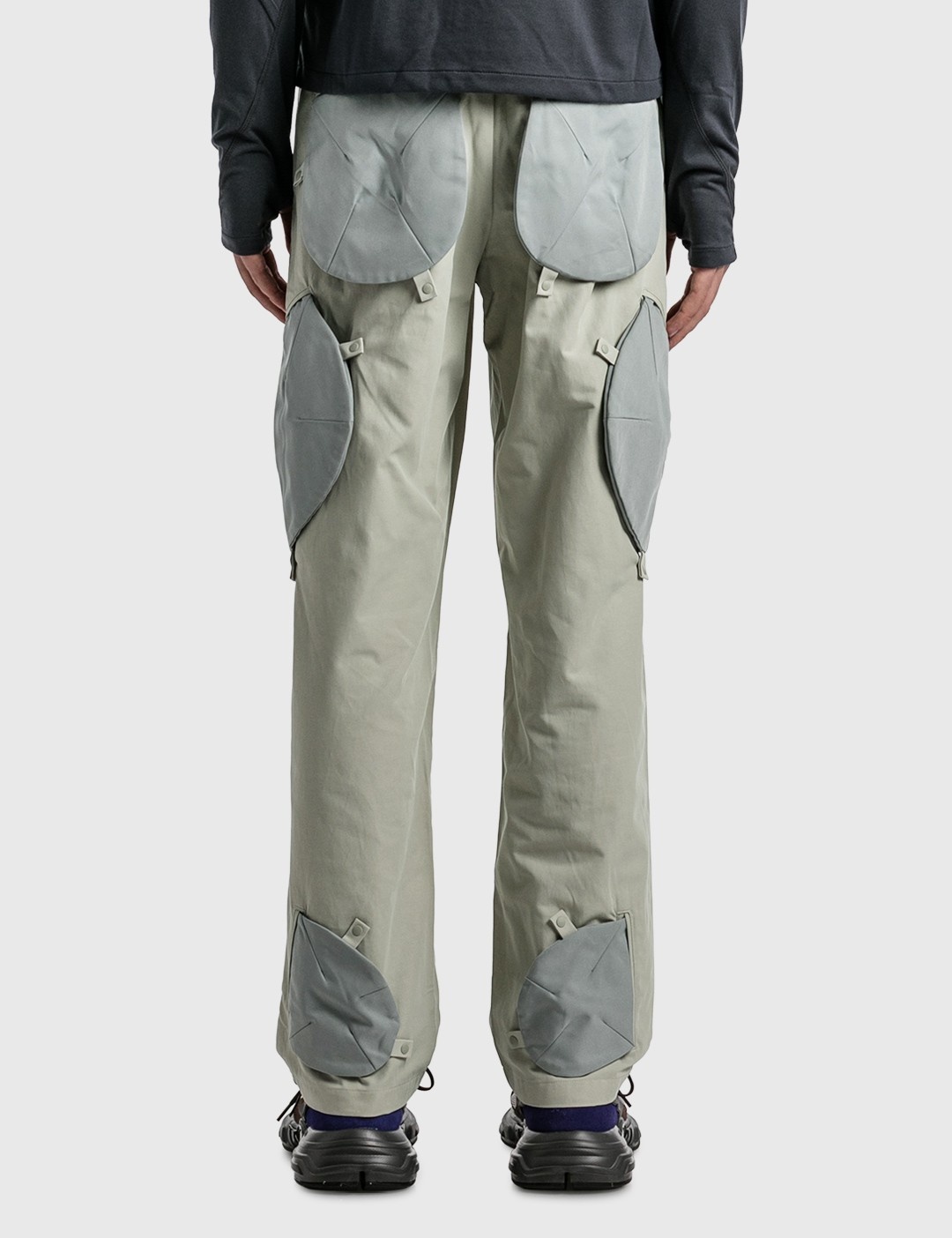 5.0 TROUSERS CENTER - 6
