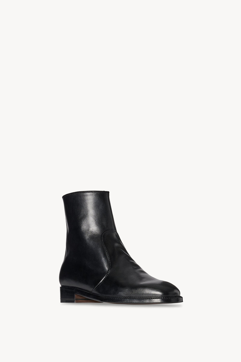 Oscar Boot 3