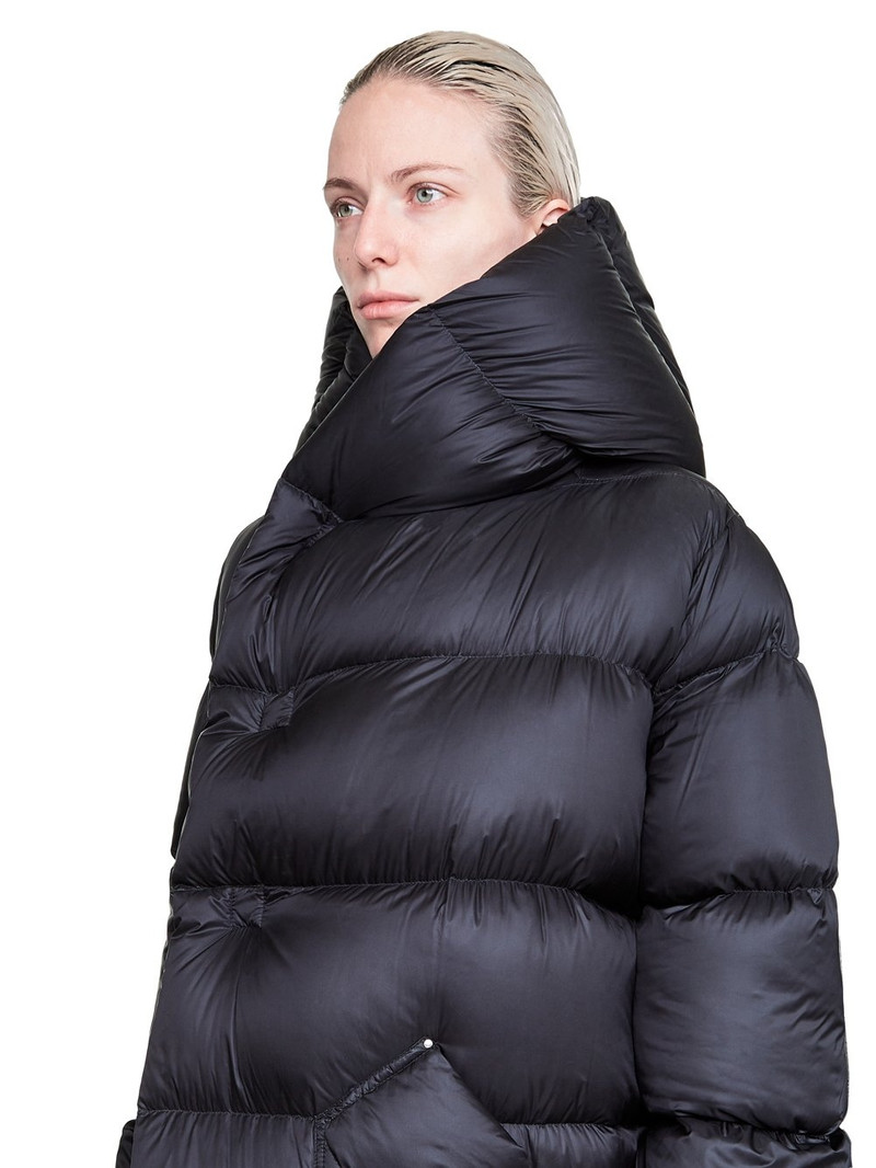 Long Liner quilted down coat 4