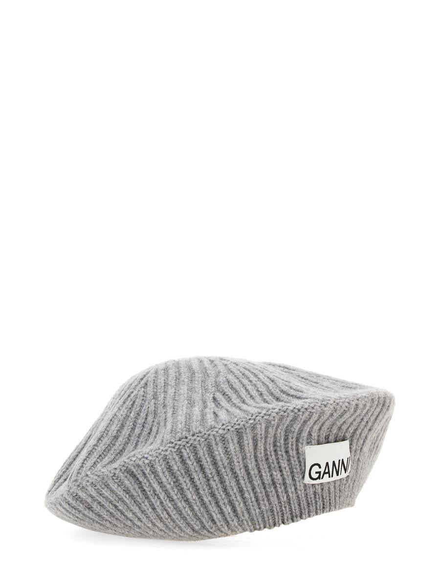 【関税&送料込】Ganni Berretto In Maglia A Coste 関税&送料込】Ganni Berretto In Maglia A Coste GANNI BERRETTO