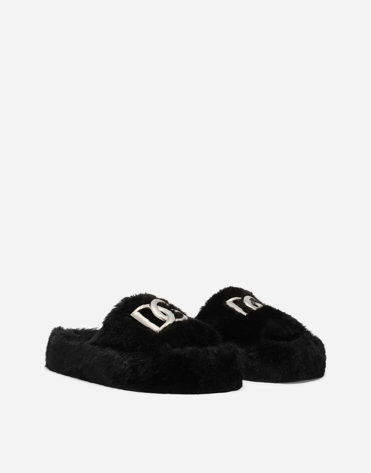 Faux fur sliders - 2