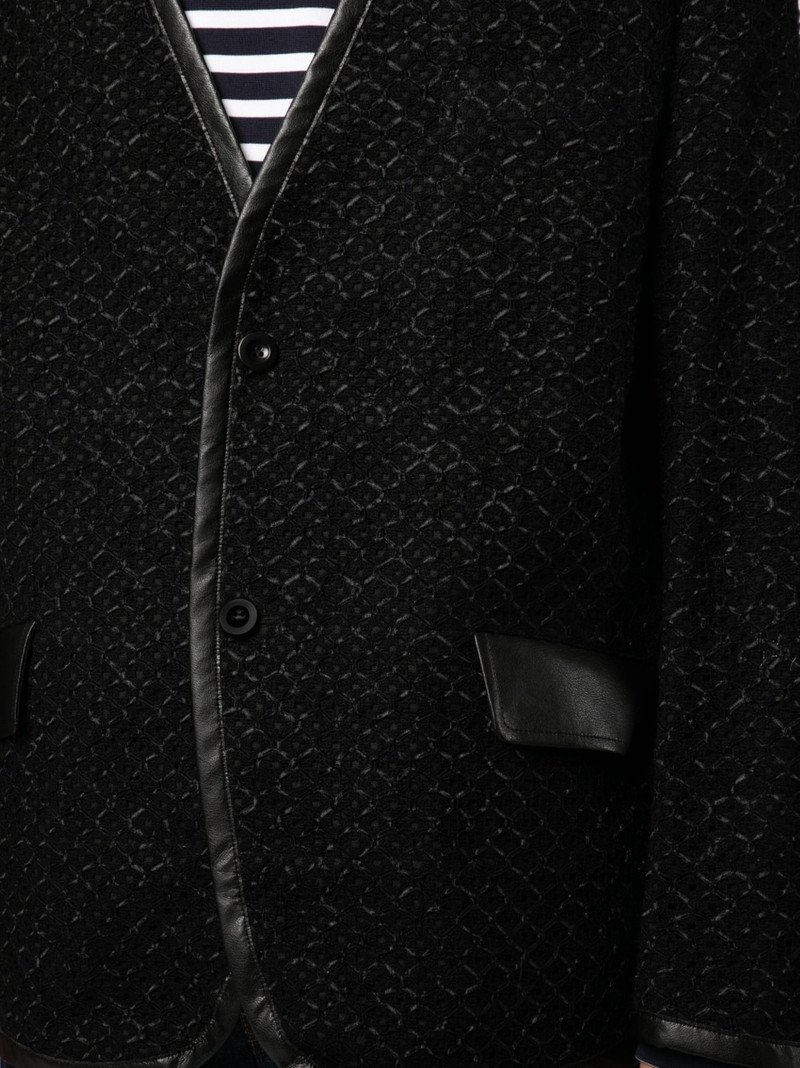 V-neck single-breasted jacket 5