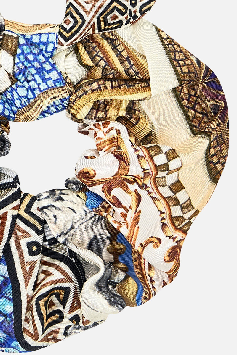 CAMILLA SCRUNCHIE outlook