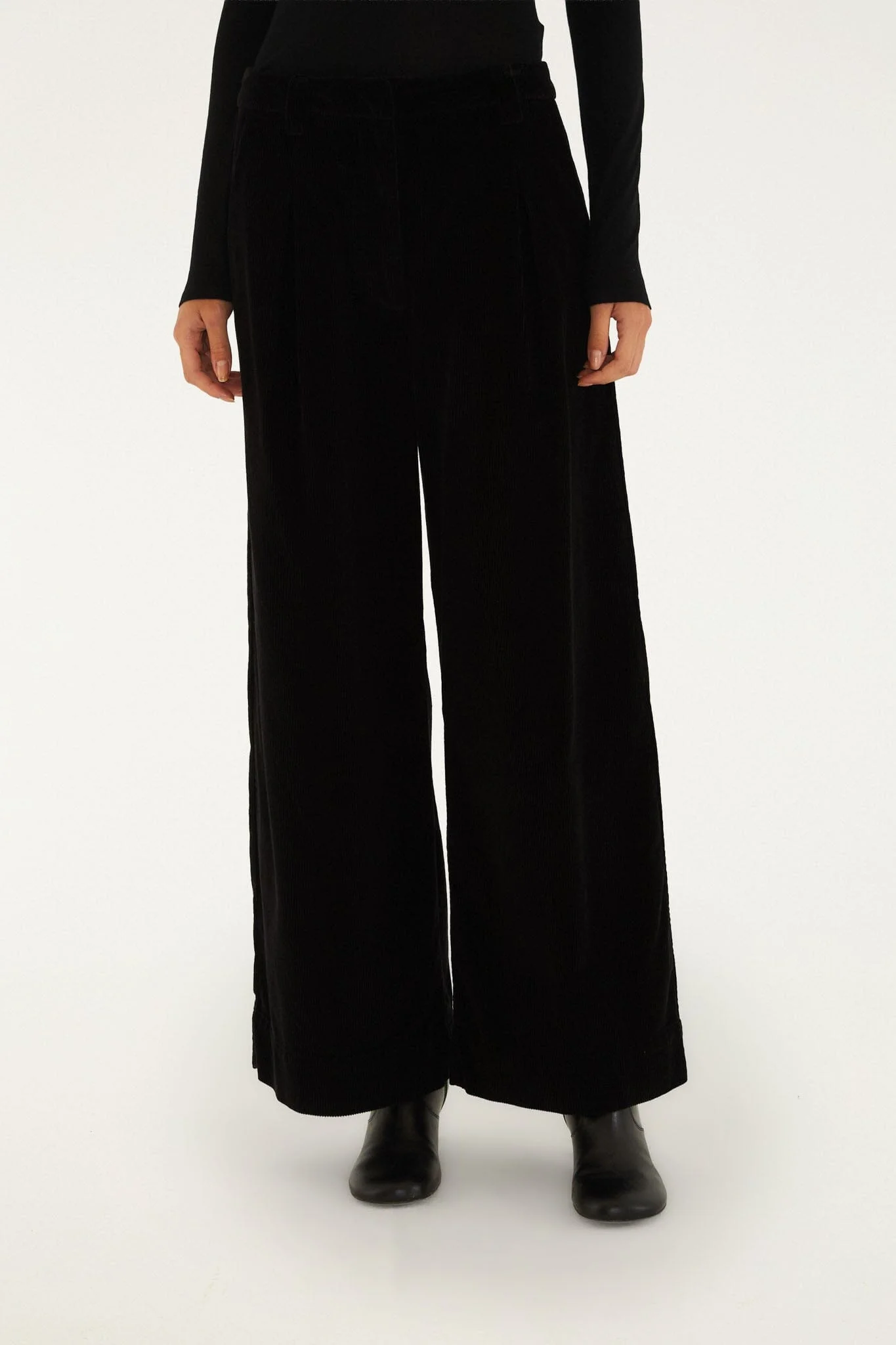 Wide-Leg Tailored Corduroy Pants - 1