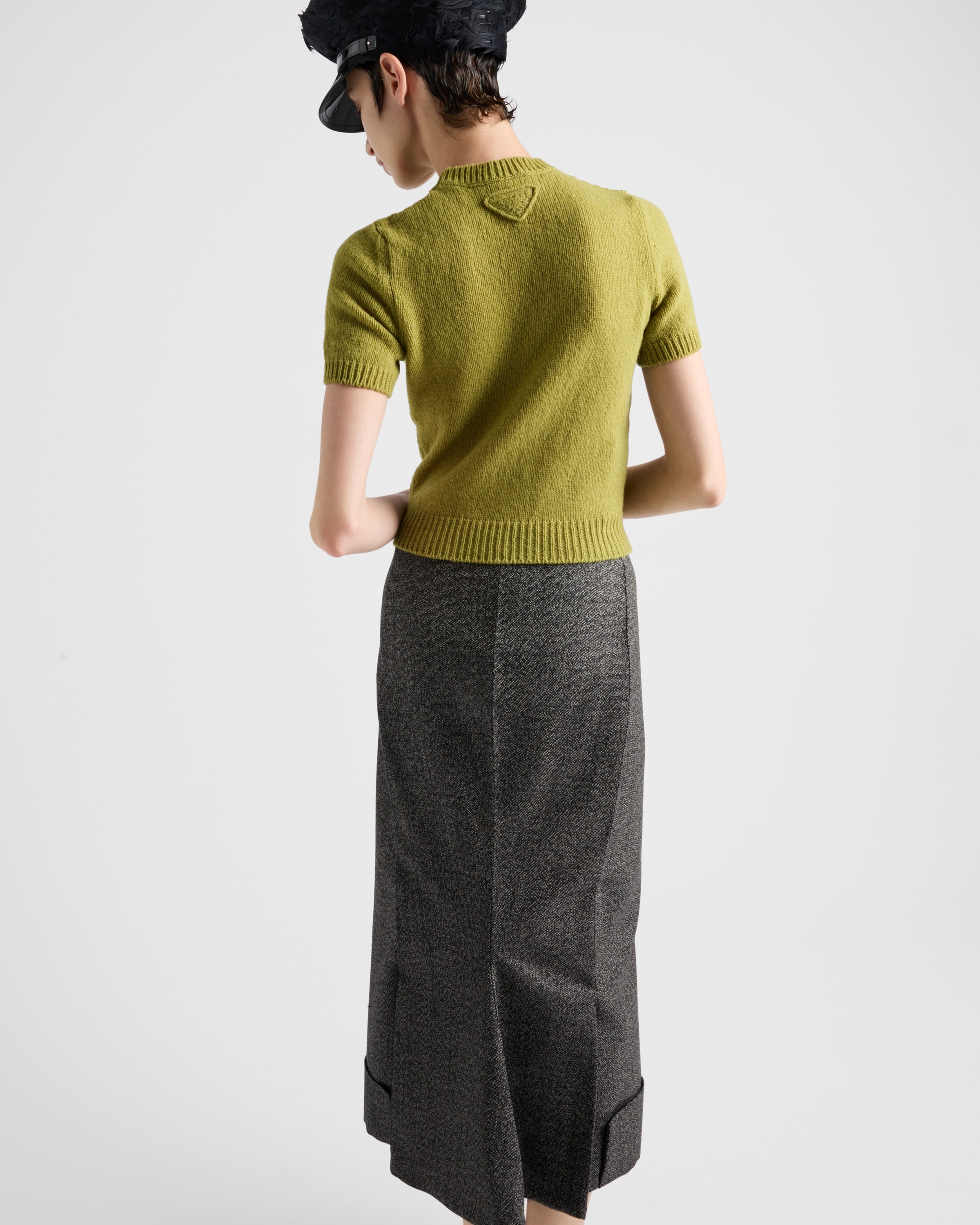 Short-sleeved cashmere sweater - 5