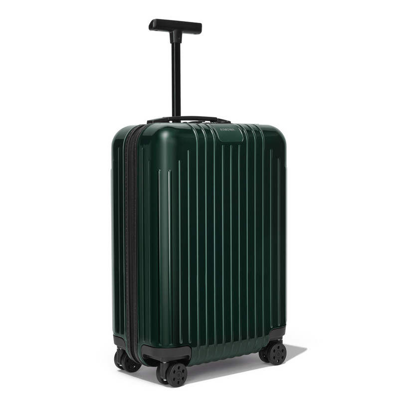 RIMOWA Essential Lite Cabin S outlook