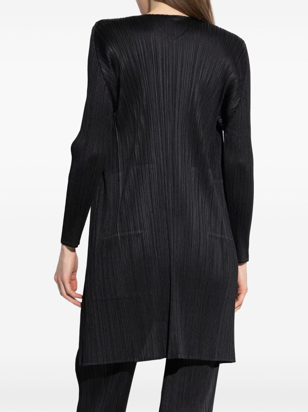 pleated coat - 4