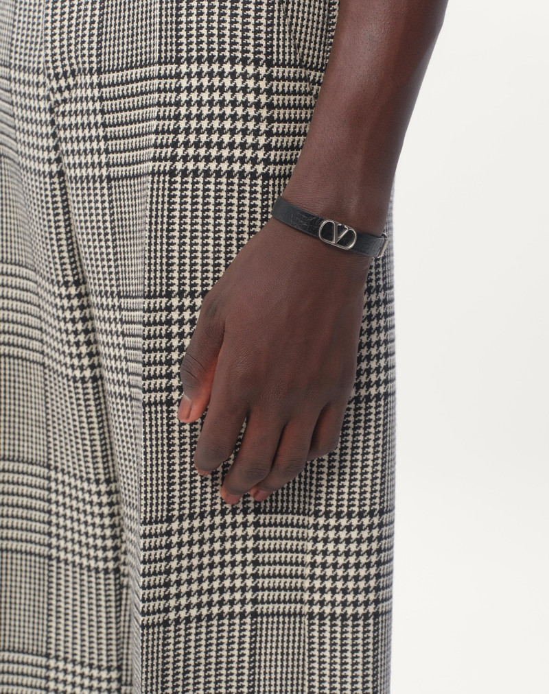 Valentino VLOGO SIGNATURE GRAINY CALFSKIN BRACELET outlook