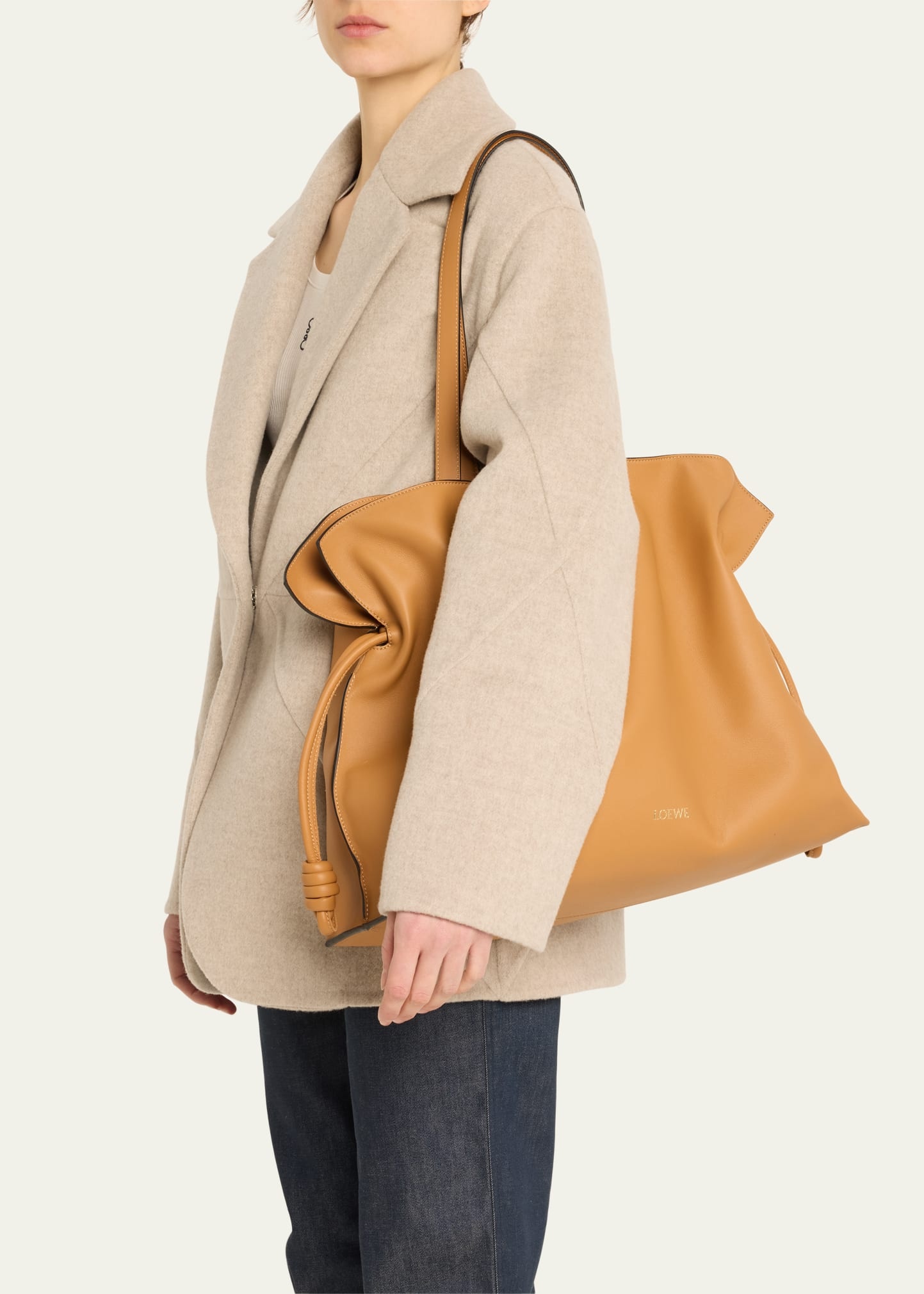 Flamenco XL Leather Shoulder Bag - 2