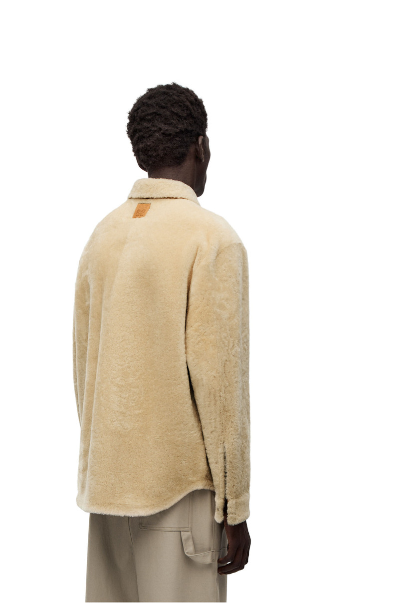 Overshirt in shearling 4