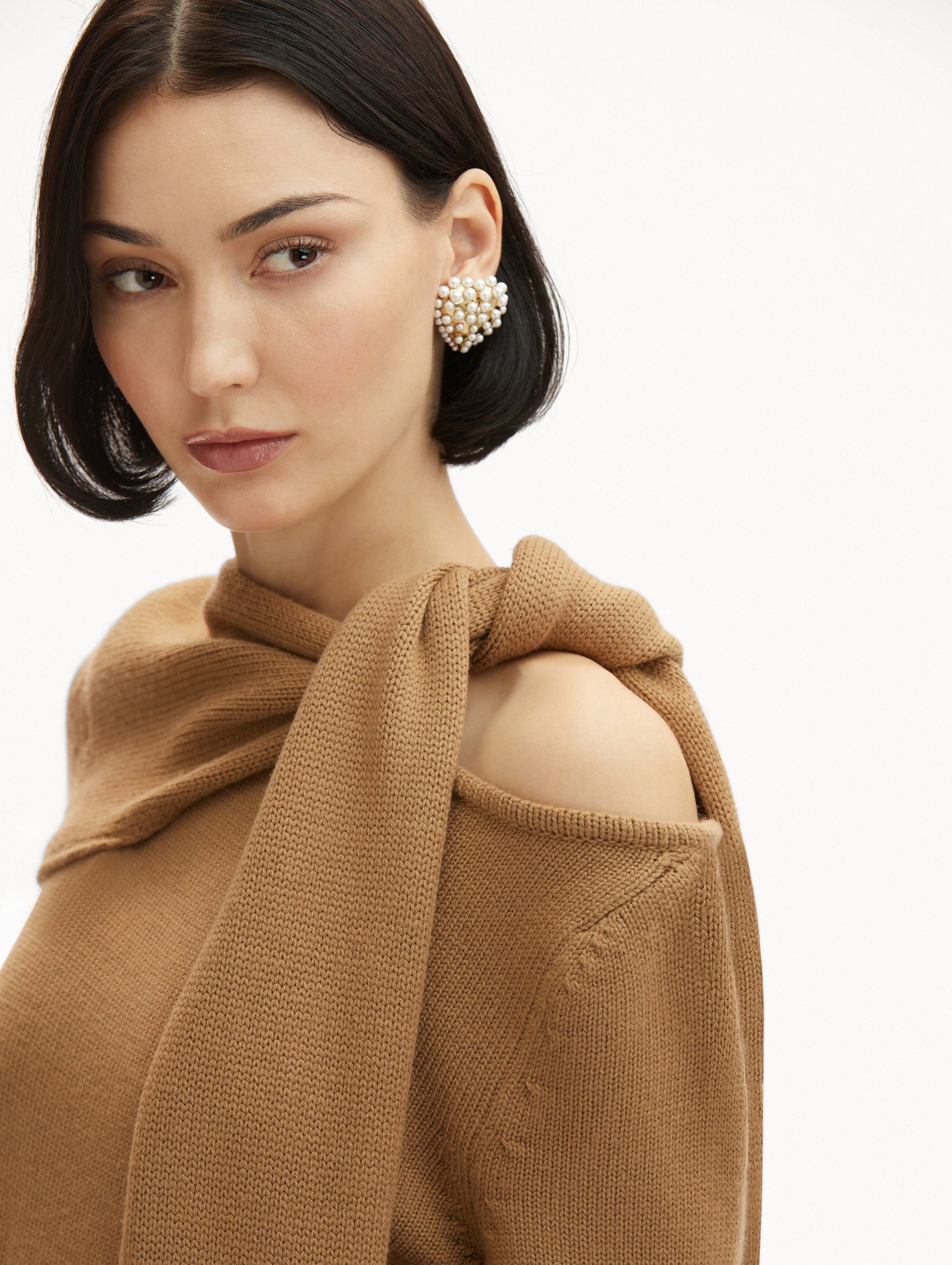 DRAPED-DETAIL COLD SHOULDER PULLOVER - 6