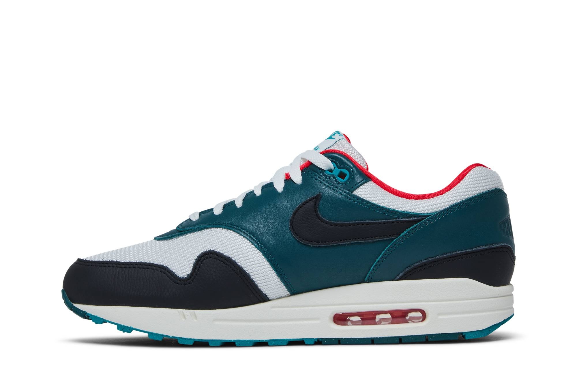 LeBron James x Liverpool F.C. x Air Max 1 'Third Kit' - 3