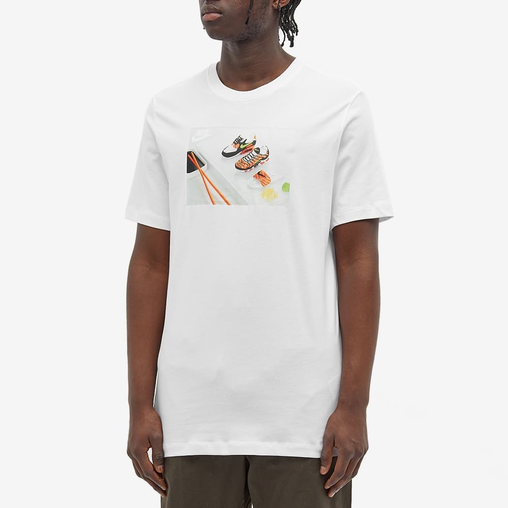 Nike Shoeshi Tee - 4