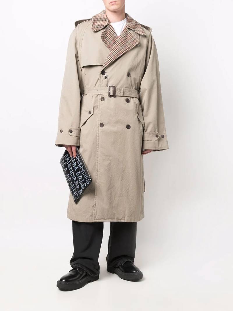 BALENCIAGA reversible trench coat outlook