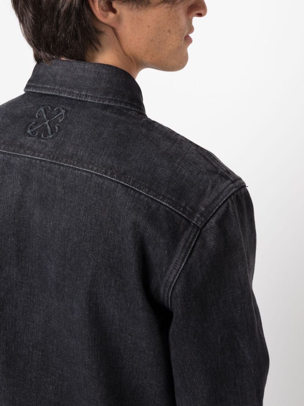 embroidered-logo denim shirt - 5