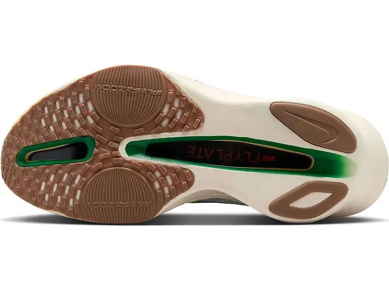 Alphafly 3 Premium - The Sting - 4