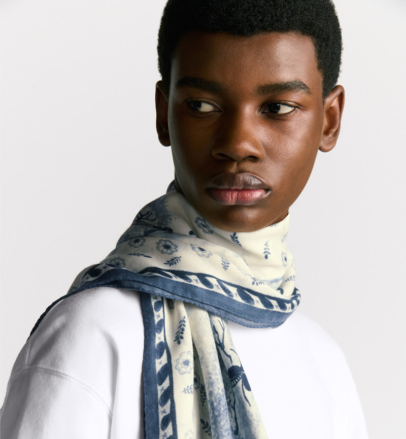 DIOR AND HYLTON NEL Stole 3