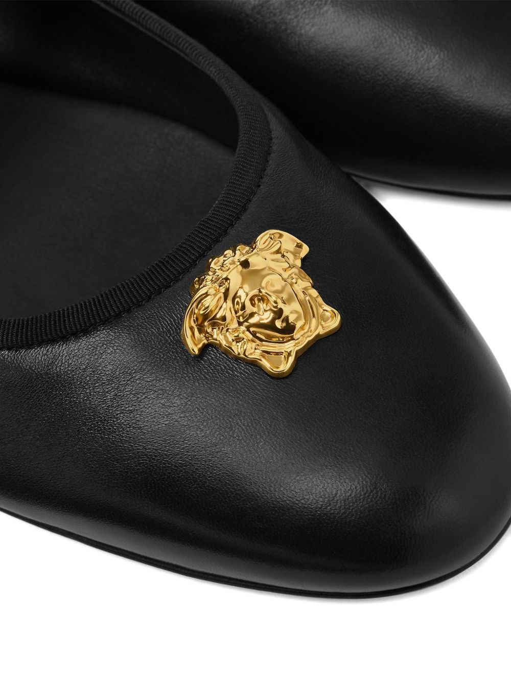 Medusa-buckle ballet flats - 5