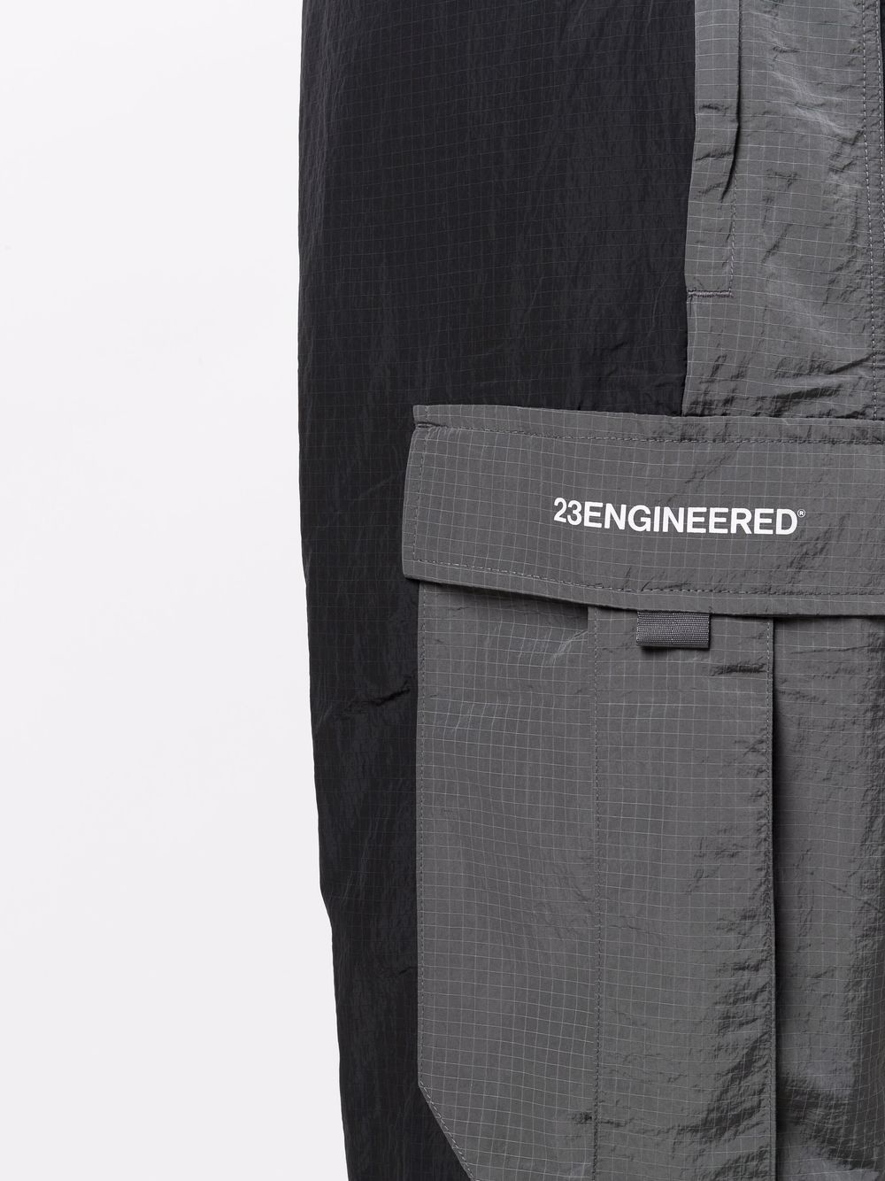 23 Engineered colourblock cargo trousers - 5