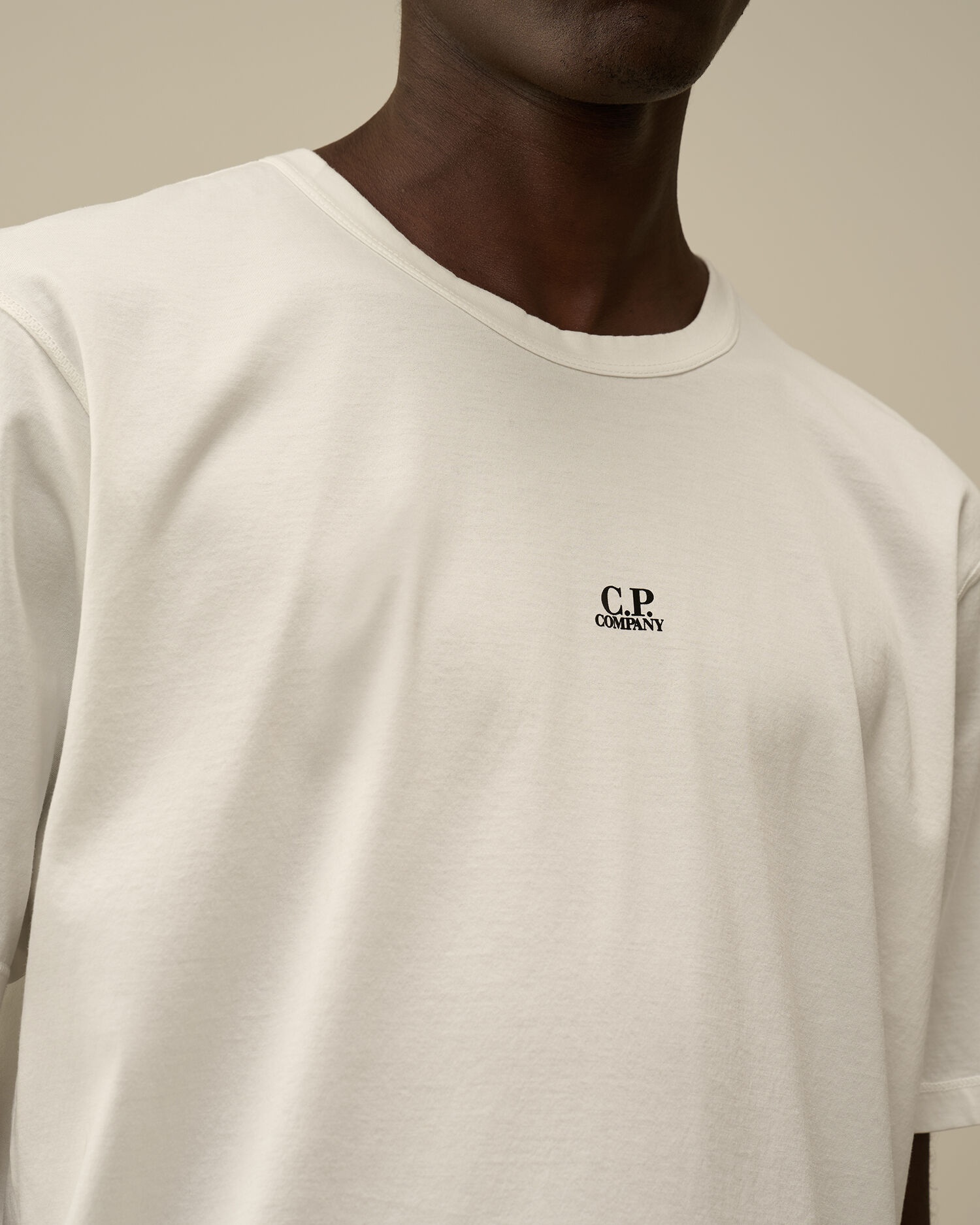 Tシャツ・カットソー C.P. COMPANY 70/2 MERCERIZED JERSEY PRINTED LOGO T-SHIRT C.P. Company Mercerized 70/2 Jersey Gasato Printed Logo T
