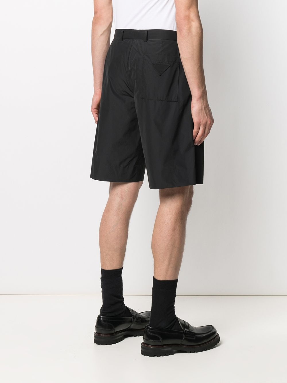 triangle patch logo shorts - 4