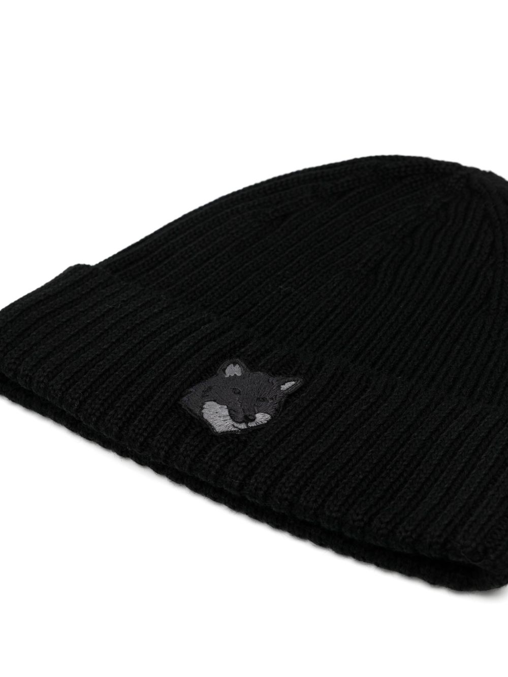 Bold Fox head patch beanie - 2
