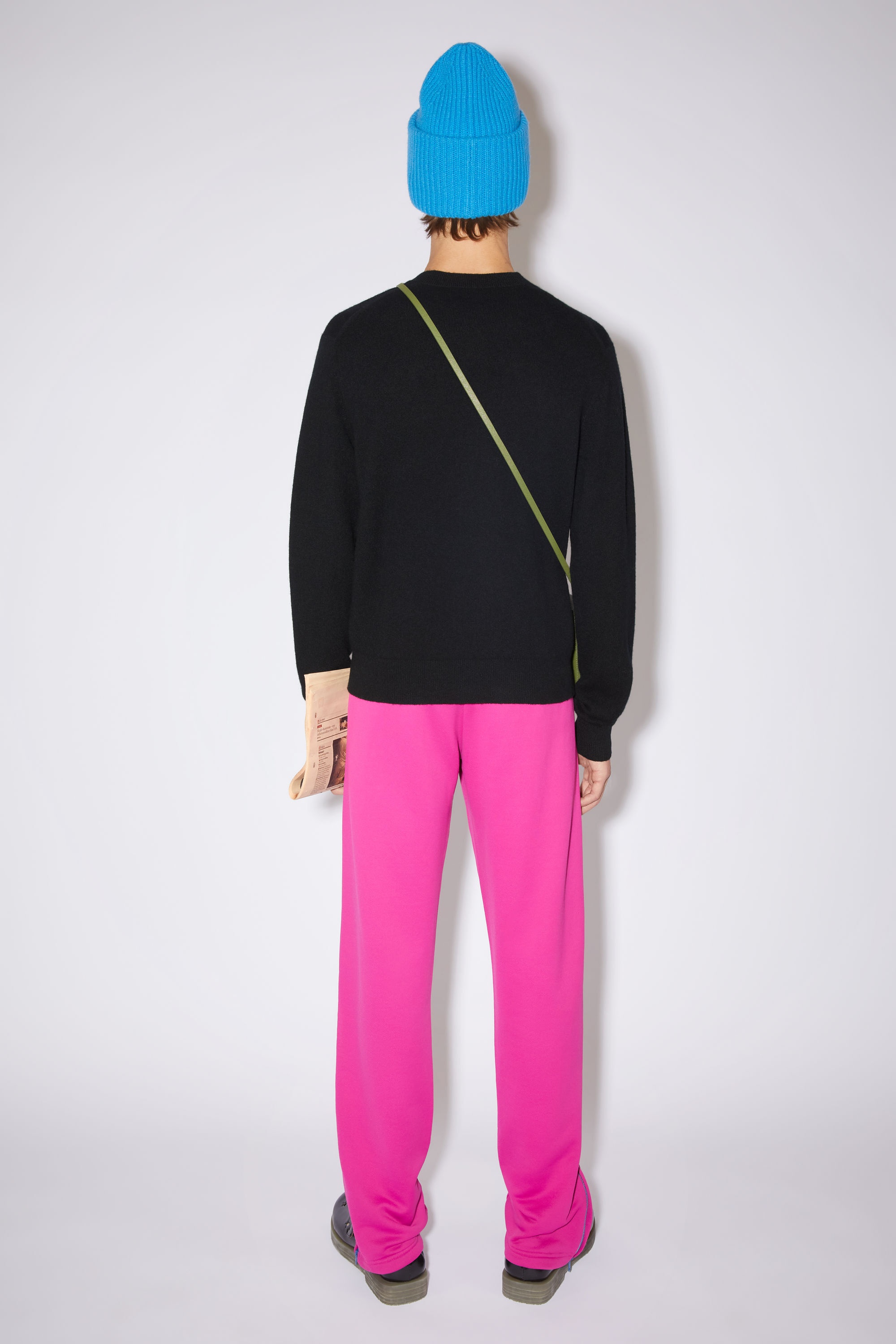 Wool v-neck sweater - Black - 3