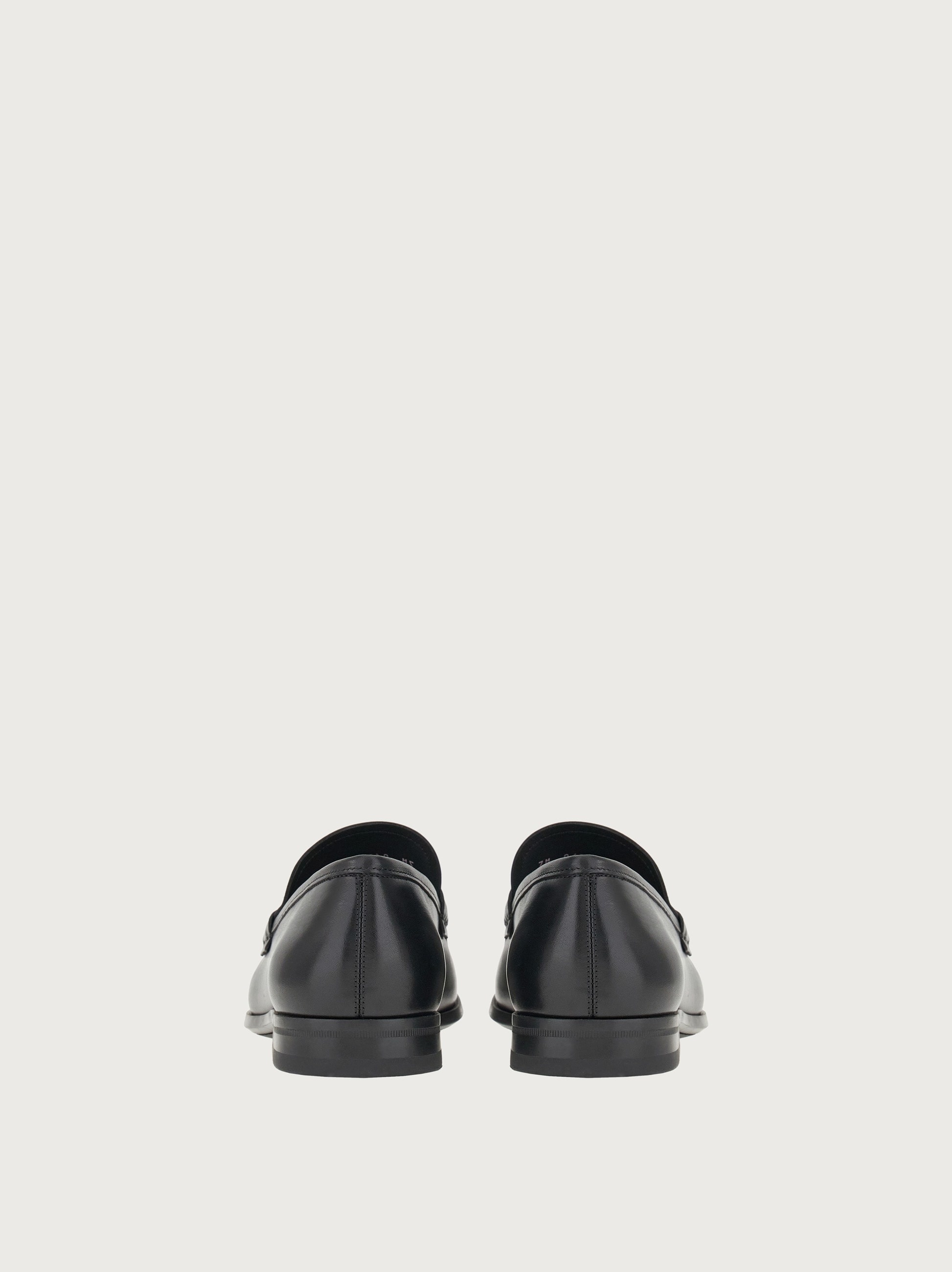 Moccasin with Gancini reversible ornament - 3