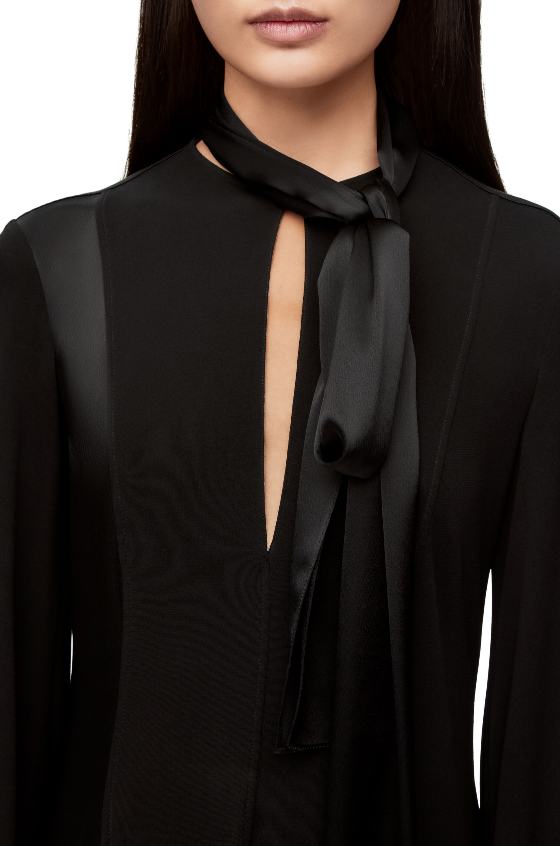 Lavalliere dress in crepe jersey and crepe satin - 5