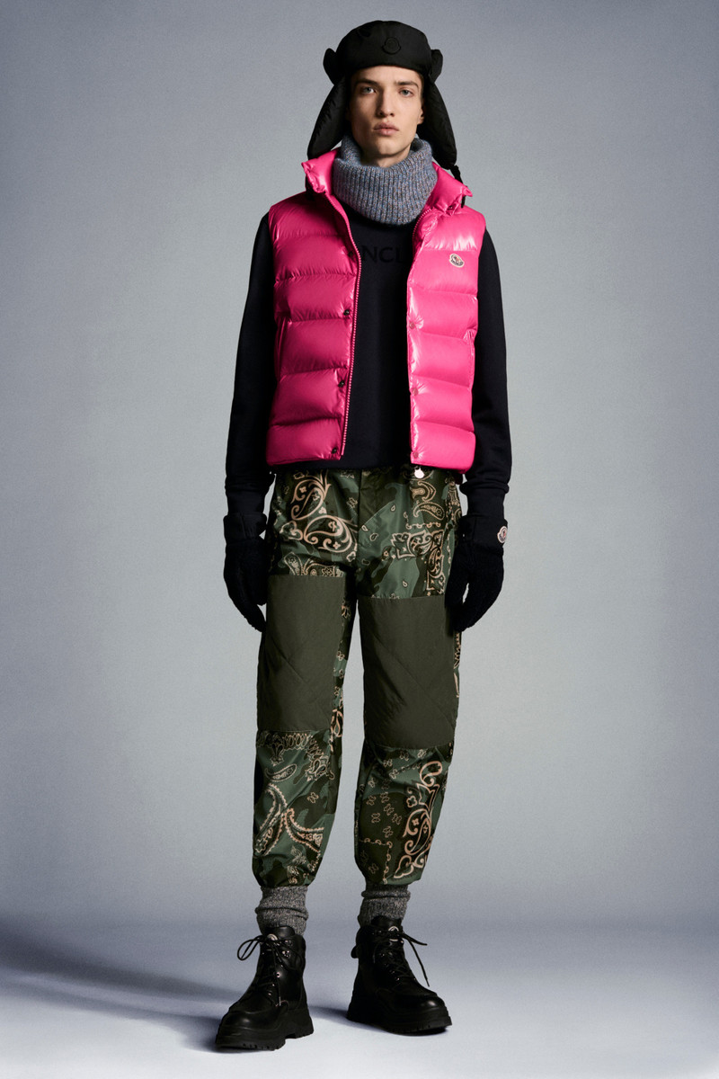 Moncler Tibb Vest outlook