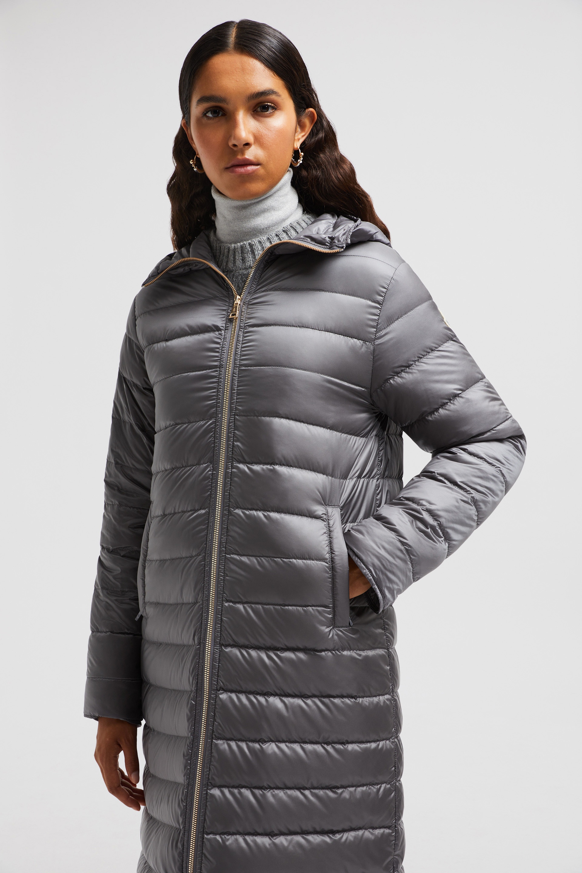 Moncler Bonrepos Long Down Jacket | REVERSIBLE