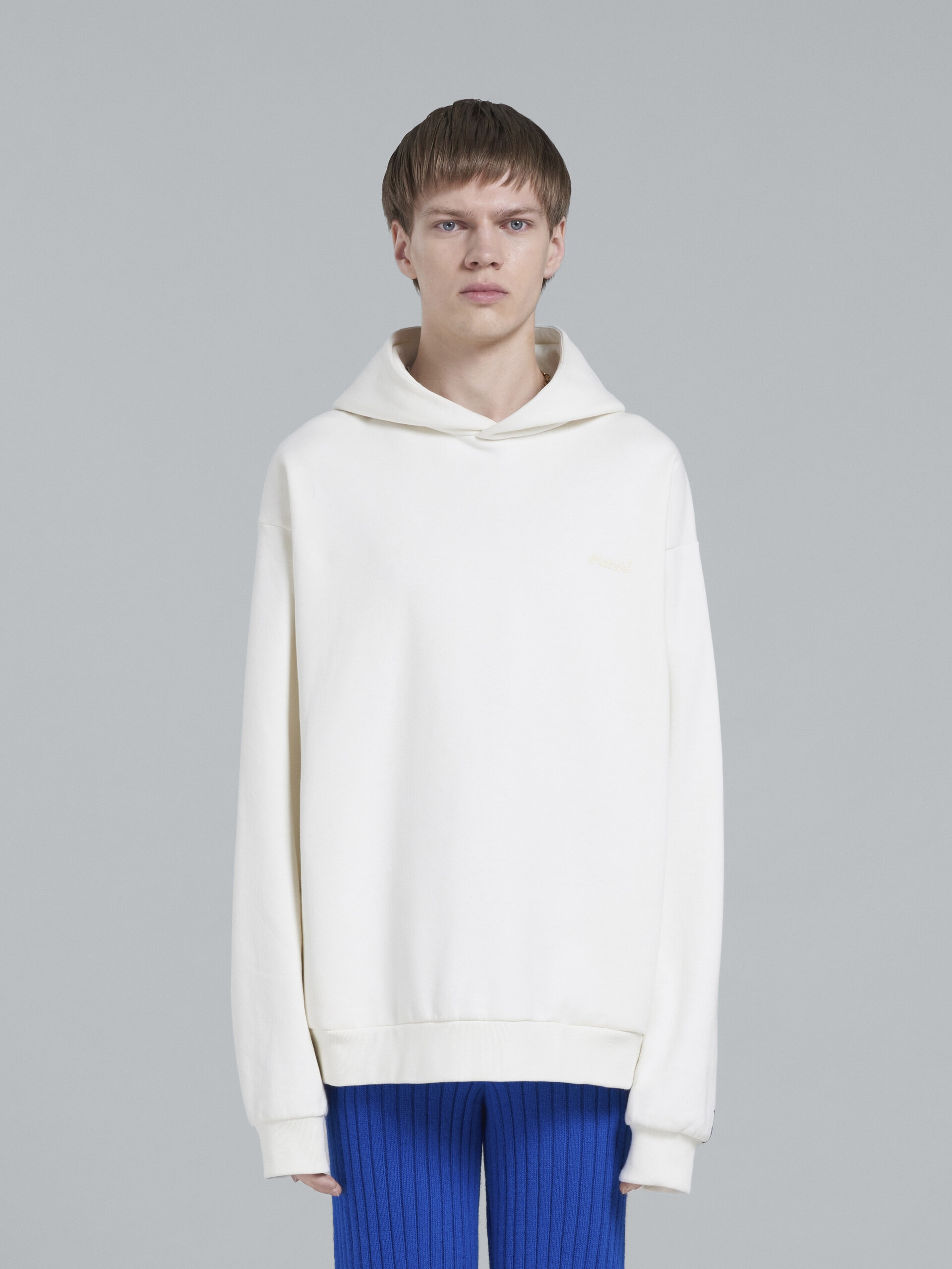 WHITE HOODIE WITH BACK PRINT - 2