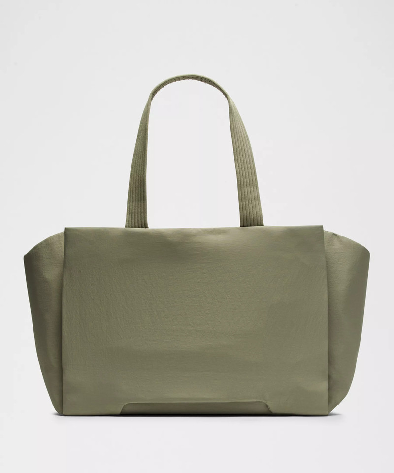 Triple Compartment Tote Bag 18L 3