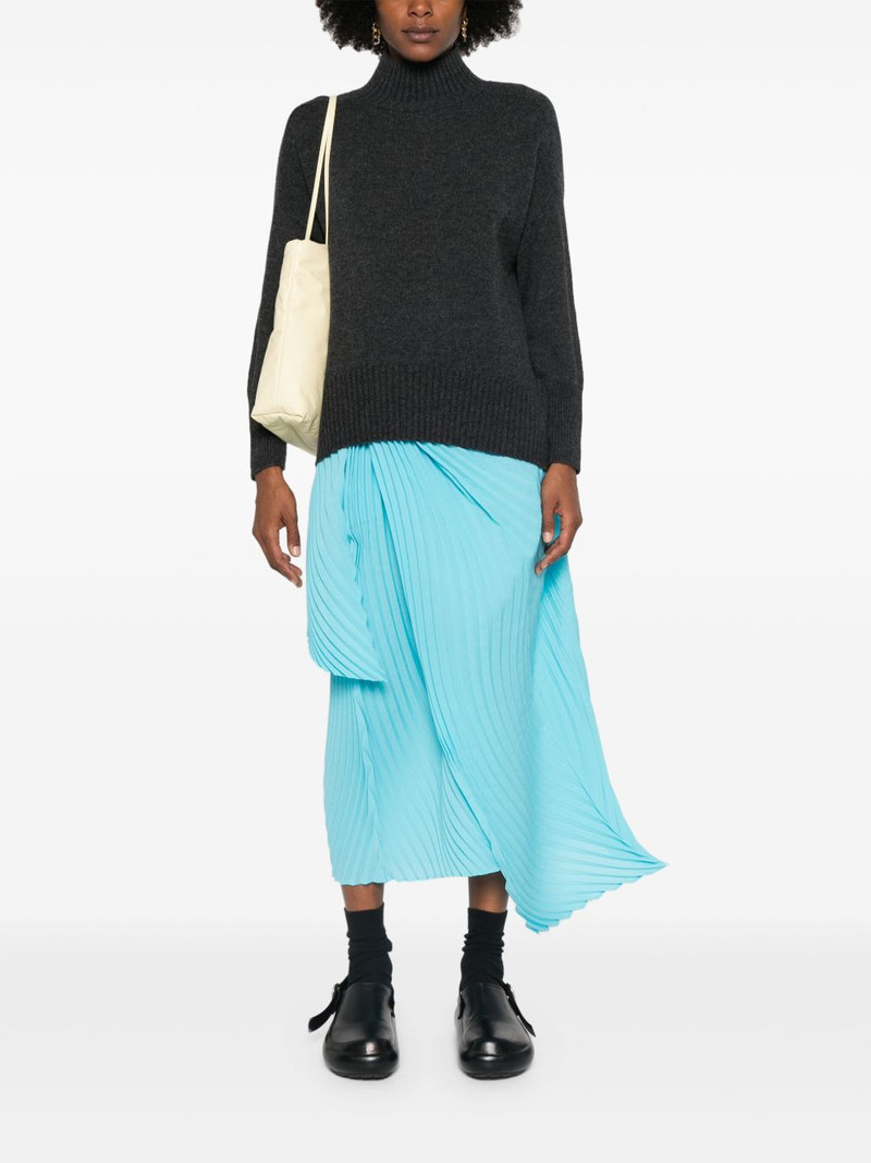 Allude mock-neck cashmere sweater outlook