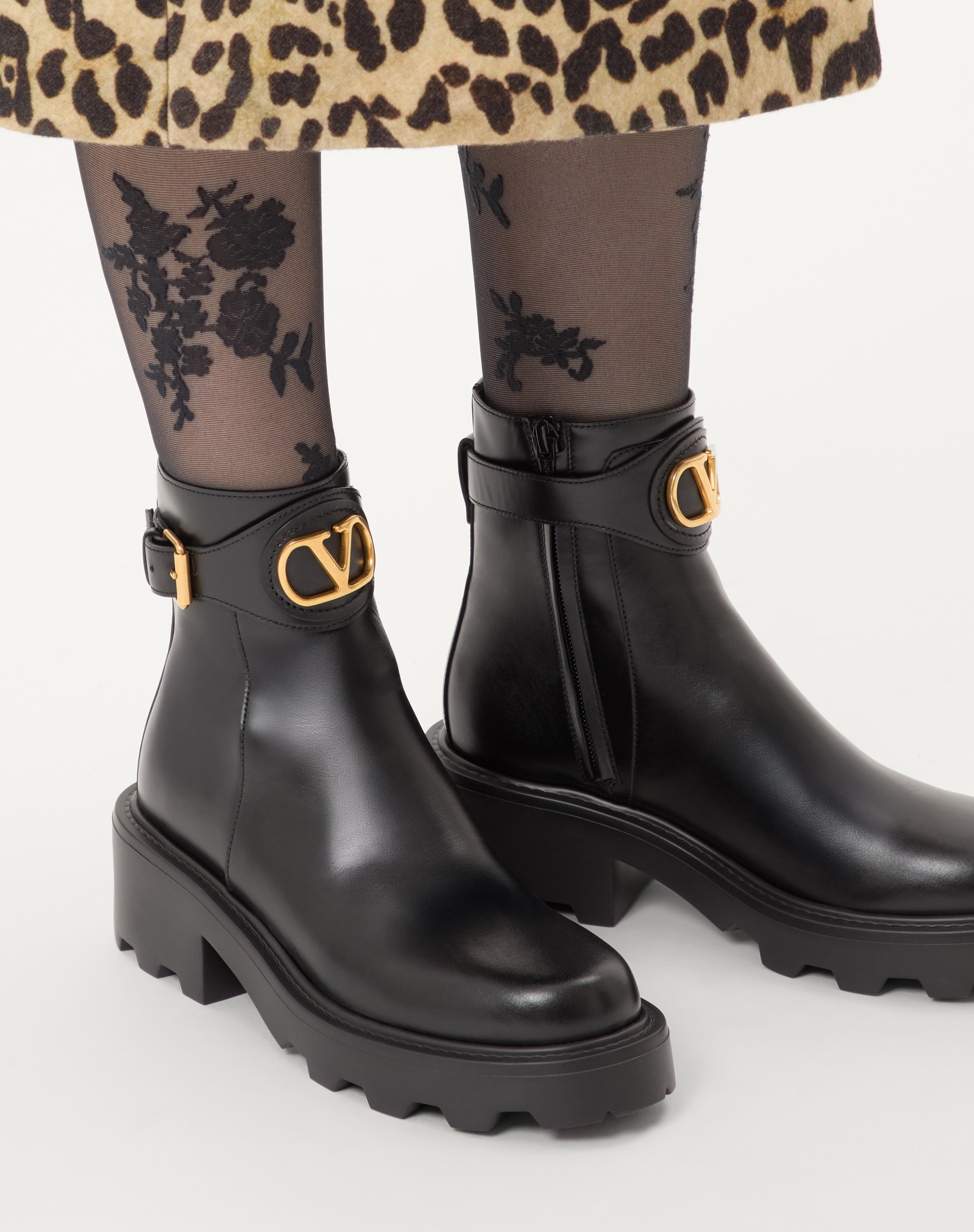 VLOGO SIGNATURE CALFSKIN ANKLE BOOT 55MM - 2