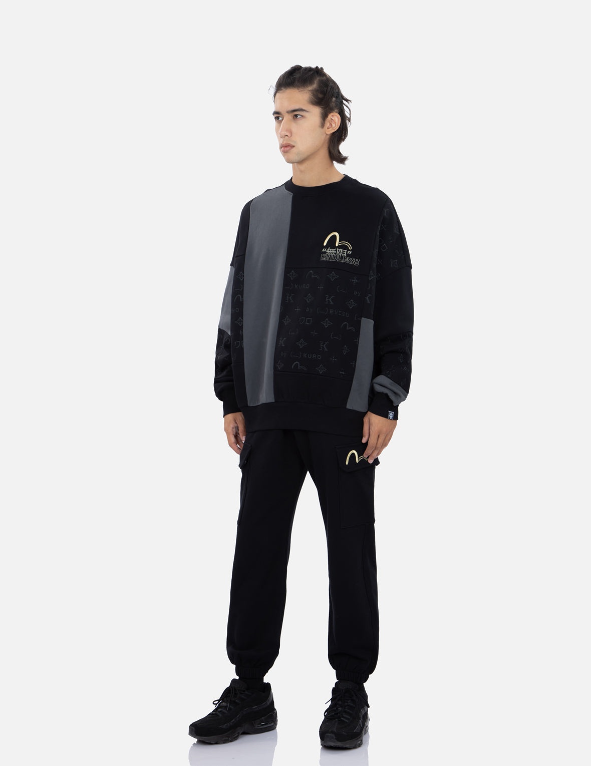 Brush Effect Logo Embroidery Cargo Sweatpants - 4