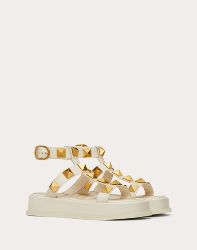 Valentino ROMAN STUD CALFSKIN FLATFORM SANDAL 40MM outlook