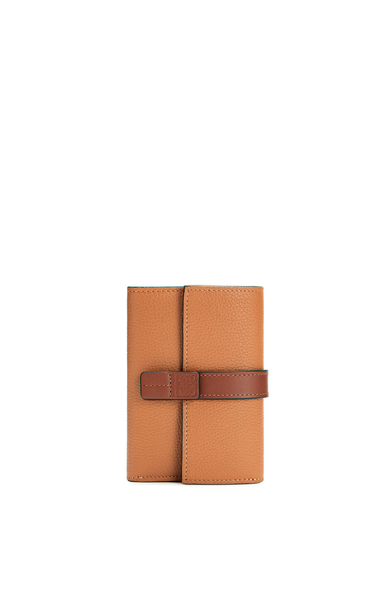 Small vertical wallet in soft grained calfskin - 1
