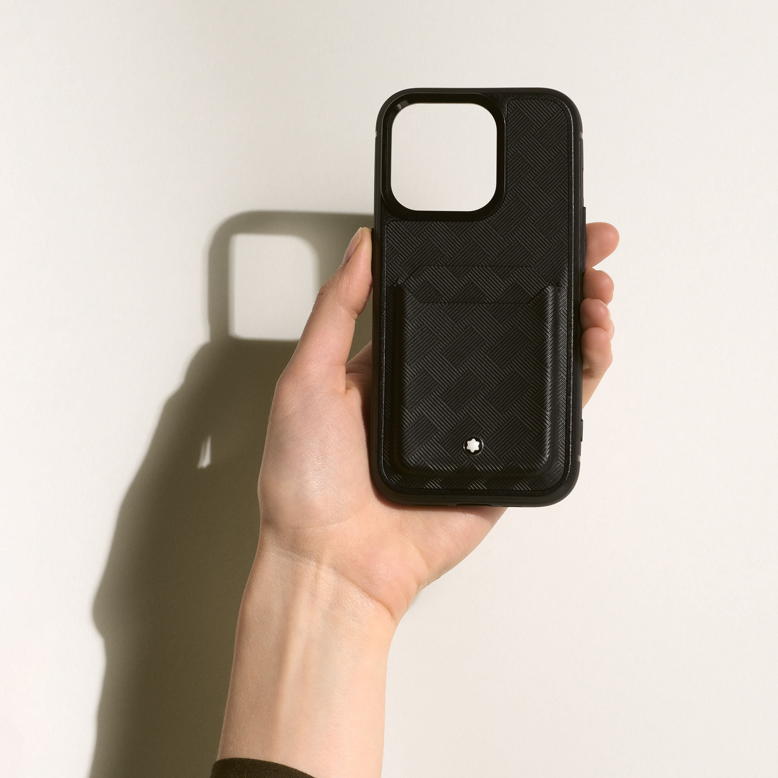 Extreme 3.0 hard phone case for Apple iPhone 16 Pro with 2cc - 2