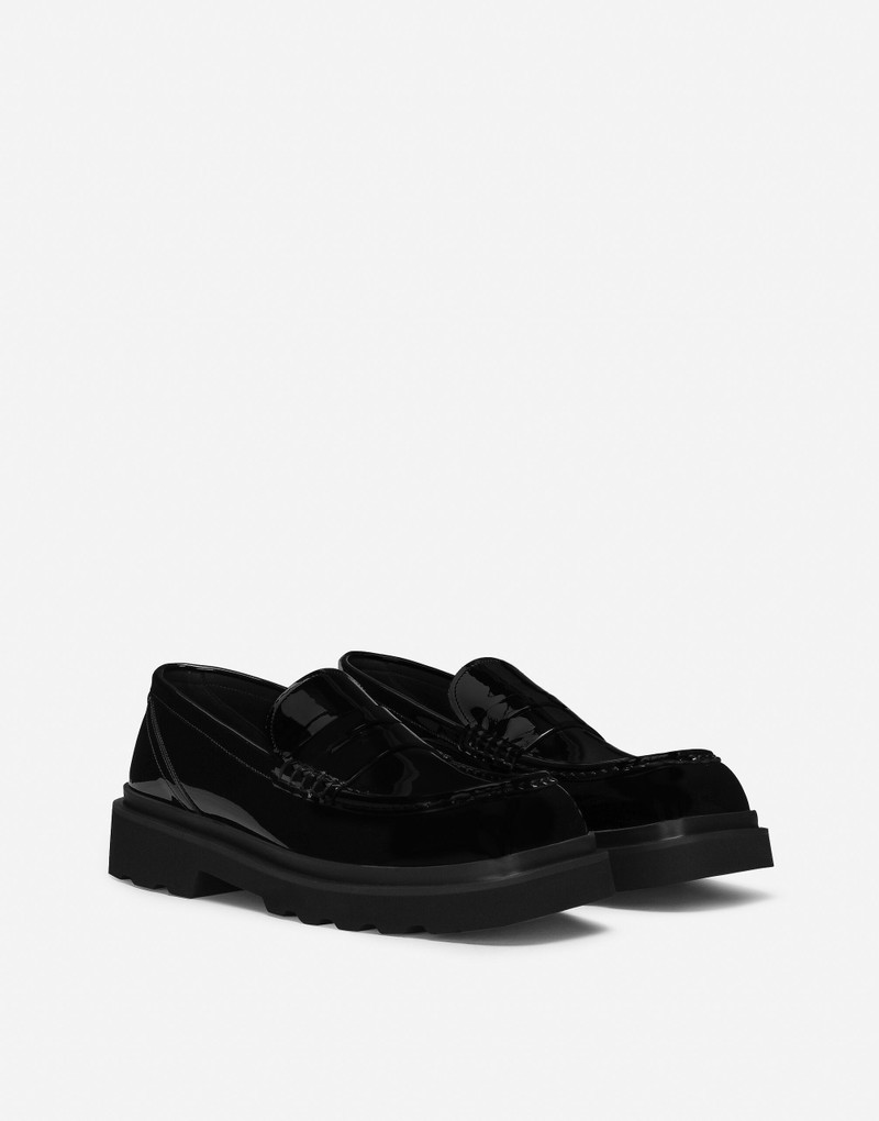 특허 가죽 loafers 2