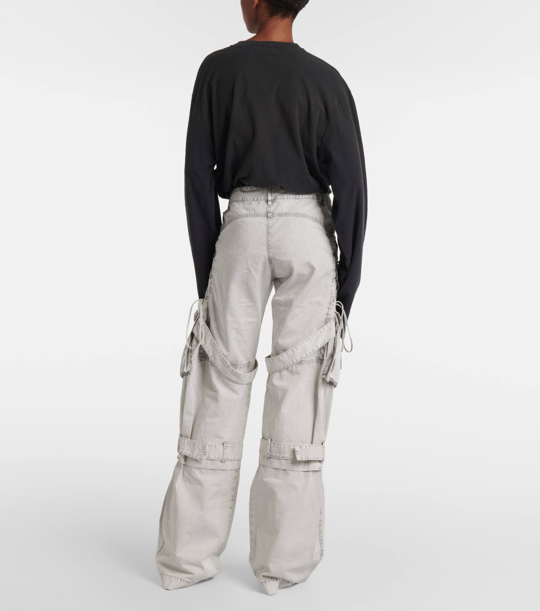 High-rise cargo jeans - 3