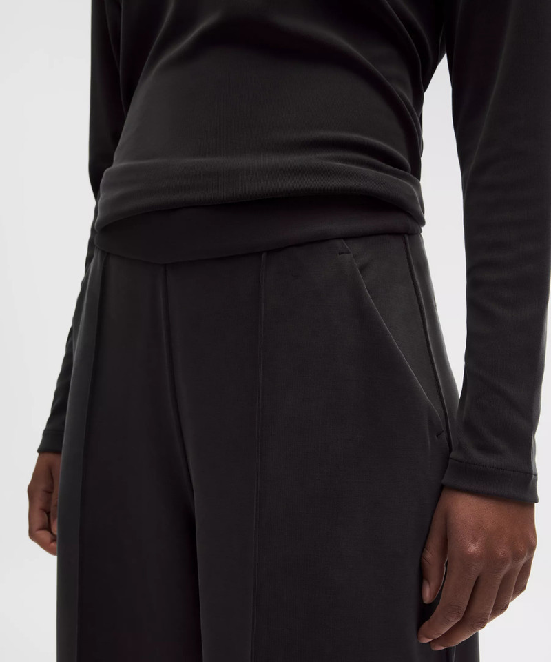 Softstreme Pintuck High-Rise Wide-Leg Pant *Regular 6